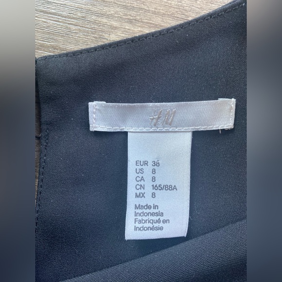 NEW! H&M high low lace black dress 8 Great Condition! Little black summer dress! - Picture 6 of 6